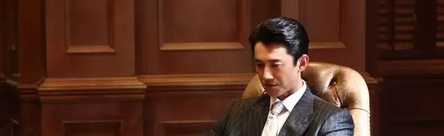 《寒战1994》角色原型对照：潘隽亨对应何鸿燊家族权势结构：细节速览